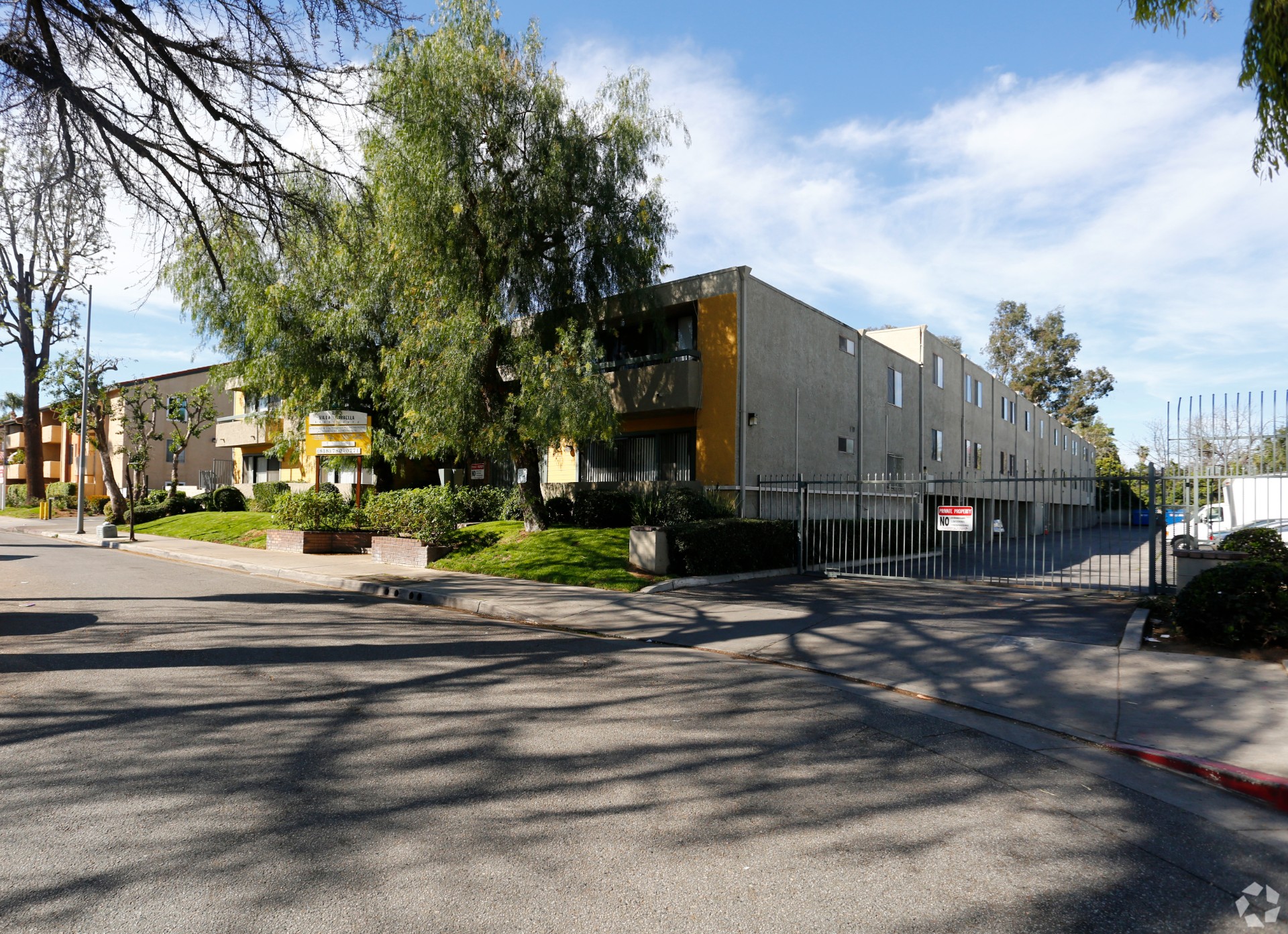 15403  Sherman Way